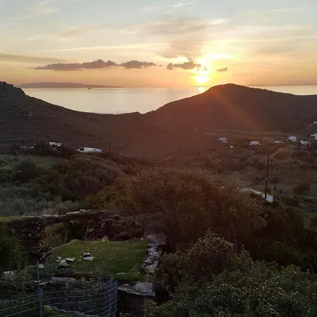 Spiti Anita, Superior Master & Double - Pristine, Serene, Beautiful Views غافريون