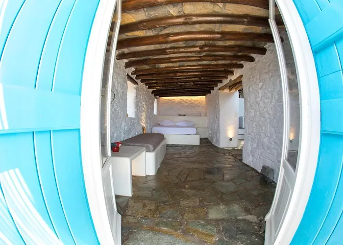 Vakantiehuis Spiti Anita, Superior Master & Double - Pristine, Serene, Beautiful Views *