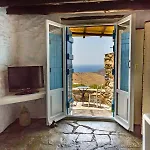 Spiti Anita, Superior Master & Double - Pristine, Serene, Beautiful Views * Gavrio