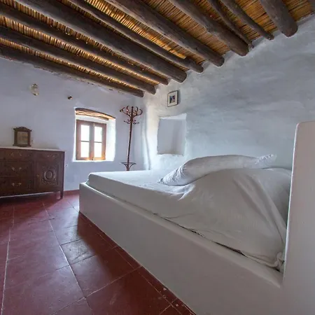 Spiti Anita, Superior Master & Double - Pristine, Serene, Beautiful Views Сasa de vacaciones *